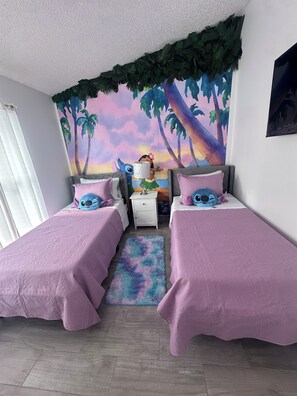 3 chambres, fer et planche à repasser, Wi-Fi, draps fournis
