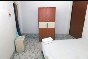 Deluxe Room - D Garden Palace (Sitapur)