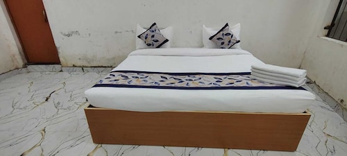 Raj Mahal Palace