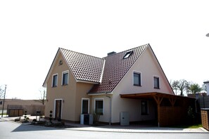 Exterior - Vrbo Property (Jesendorf)