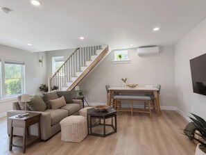 TV - #33- Newly Constructed - Luxury Collection (Plymouth)