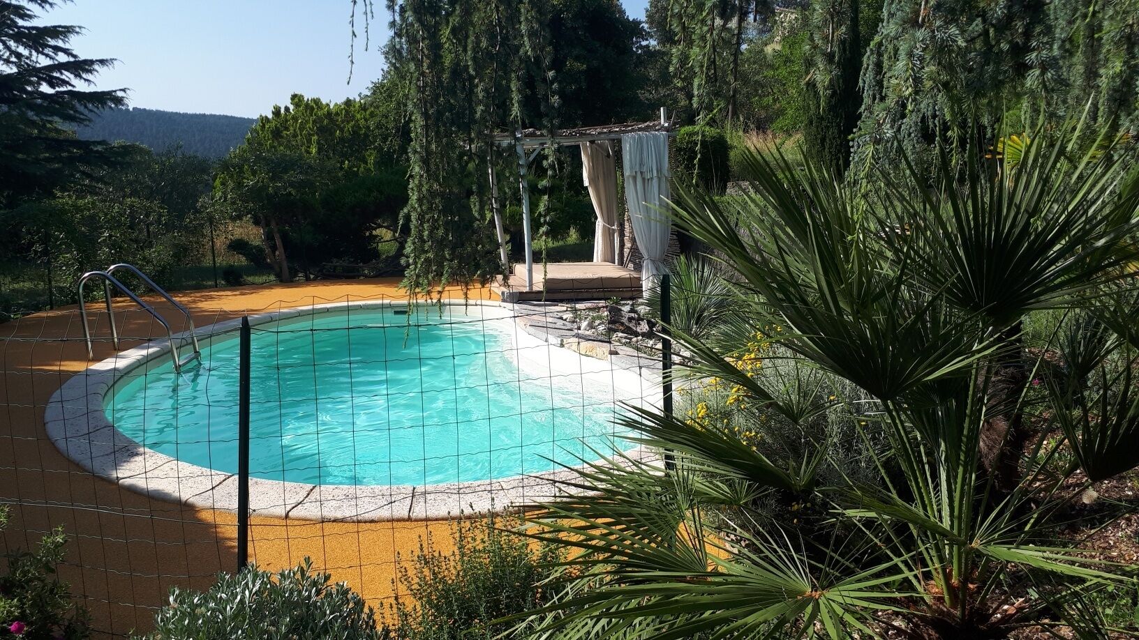 Piscine extérieure