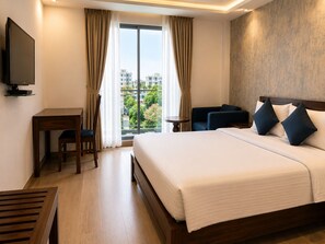 Basic Double Room - Hotel Vrindavan Sultanpur (Chauraha)