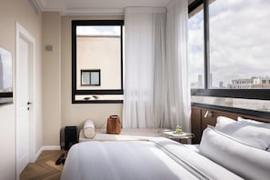 Double Room | ผ้าปูที่นอนฝ้ายอียิปต์, เครื่องนอนระดับพรีเมียม, Wi-Fi ฟรี