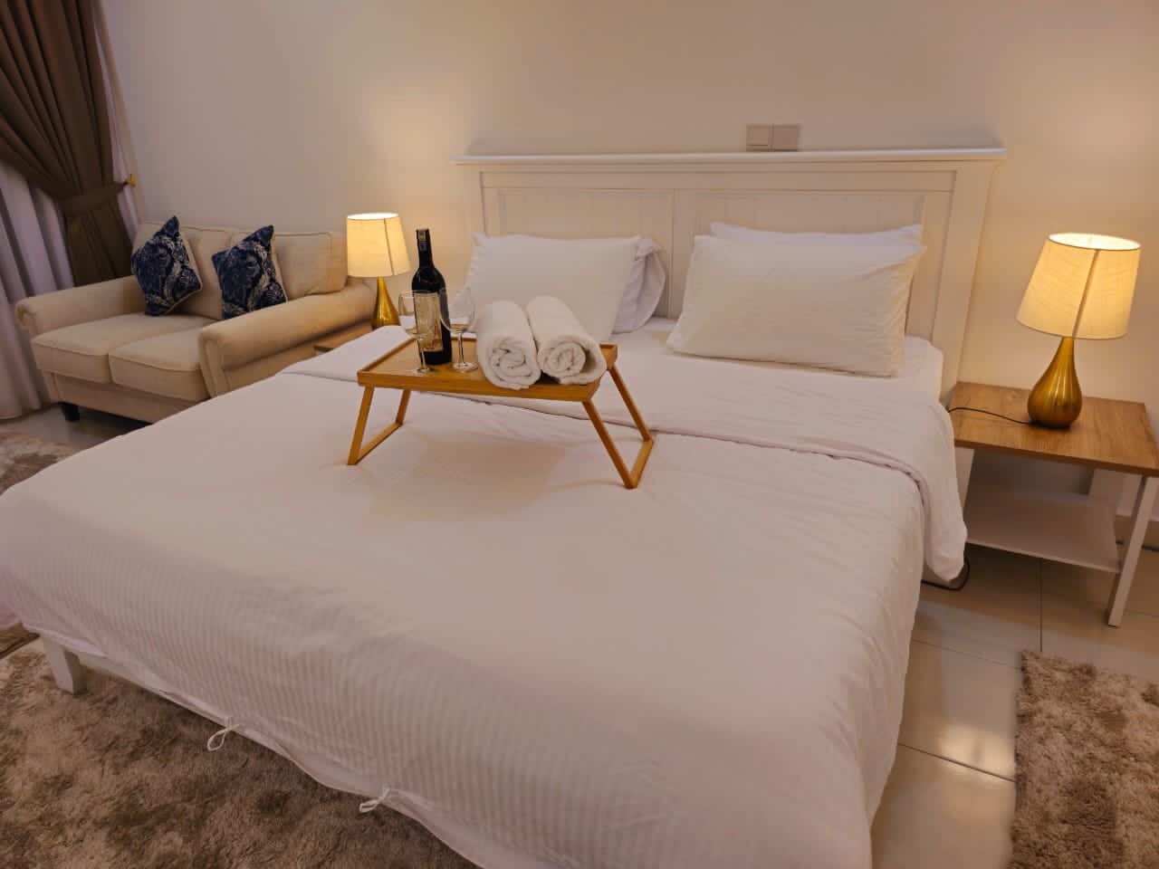 Appartamento Standard, 1 letto queen, non fumatori | Ferro/asse da stiro, Wi-Fi gratuito, lenzuola