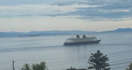 Campbell River discovery view studio guest suite