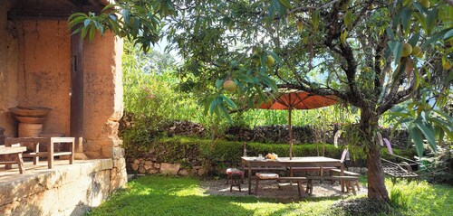 Step Back in Time at L’Auberge de Meo Vac: A Century-Old H’mong Estate