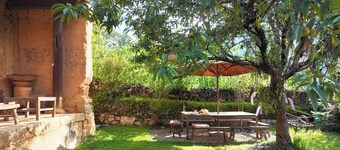 Step Back in Time at L’Auberge de Meo Vac: A Century-Old H’mong Estate