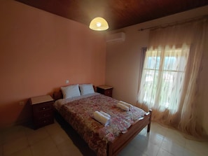 1 bedroom, WiFi, bed sheets - Antistoni Cozy  house in beautiful Agros with AC (Agros)