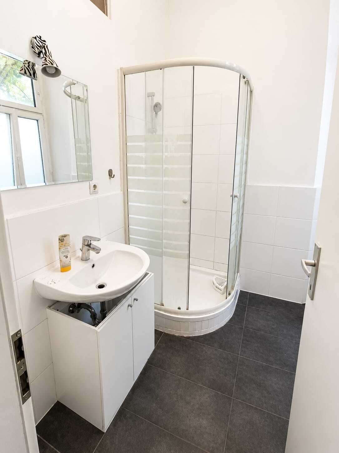 Dreibettzimmer | Badezimmer