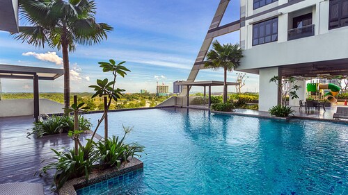 Meridian Medini 1 I Iskandar Puteri Co-Homestay