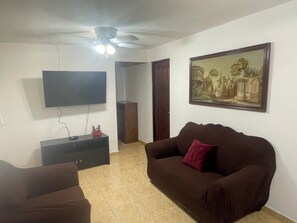 Living area - LOFT SN1 FOR 2 PEOPLE WITH PARKING AND AMENITIES (San Nicolás de los Garza)
