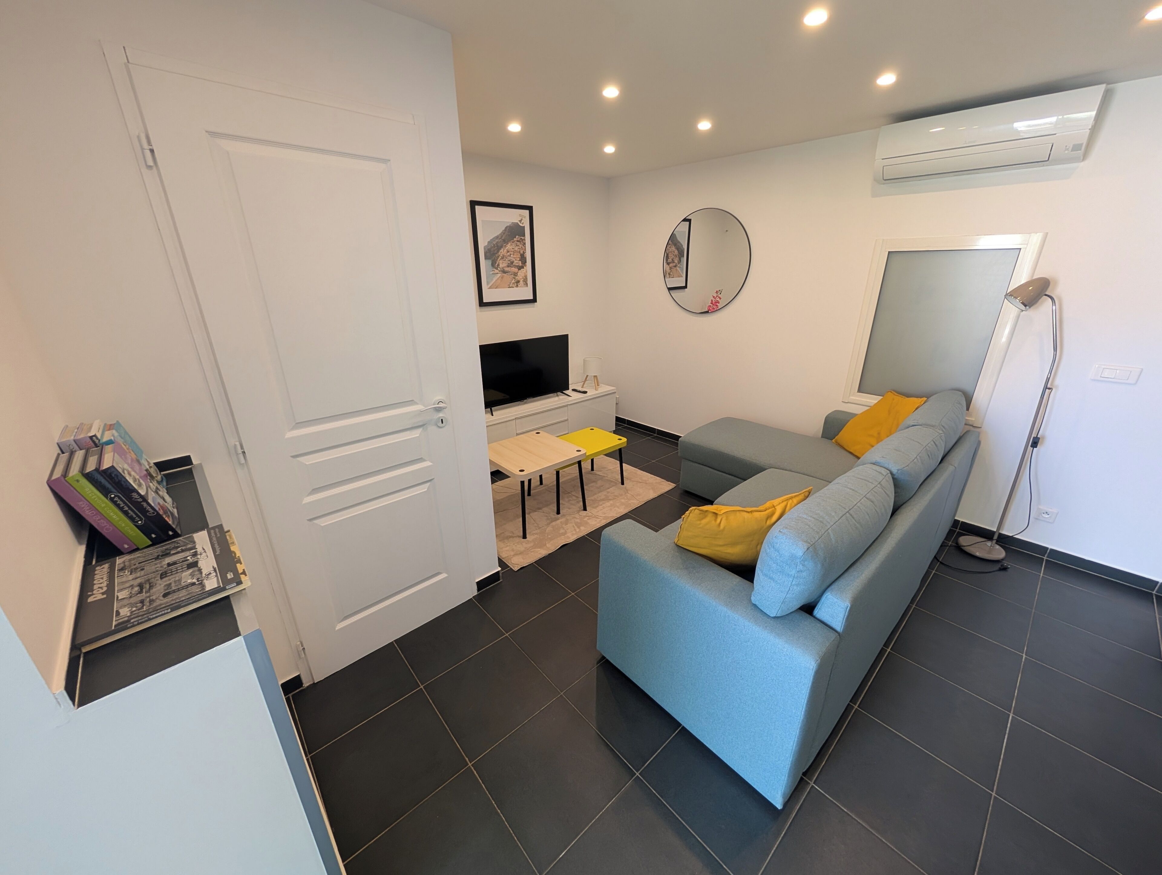 Maison En Duplex Avec Jardin Et Jacuzzi - Pézenas