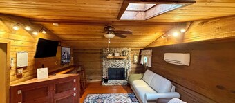 The Cozy Cabin