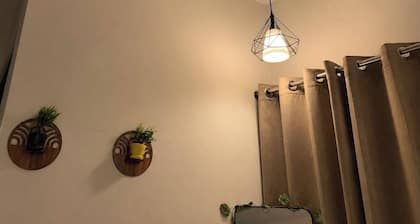 Cozy 1 BHK Staycation | Patio | Tapovan, Rishikesh