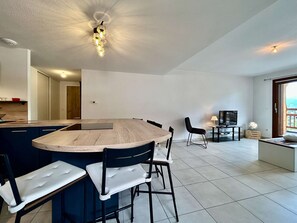 Interior - Bright apartment, mountain view - 6 guests (Briançon)