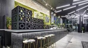 Bar (in der Unterkunft)