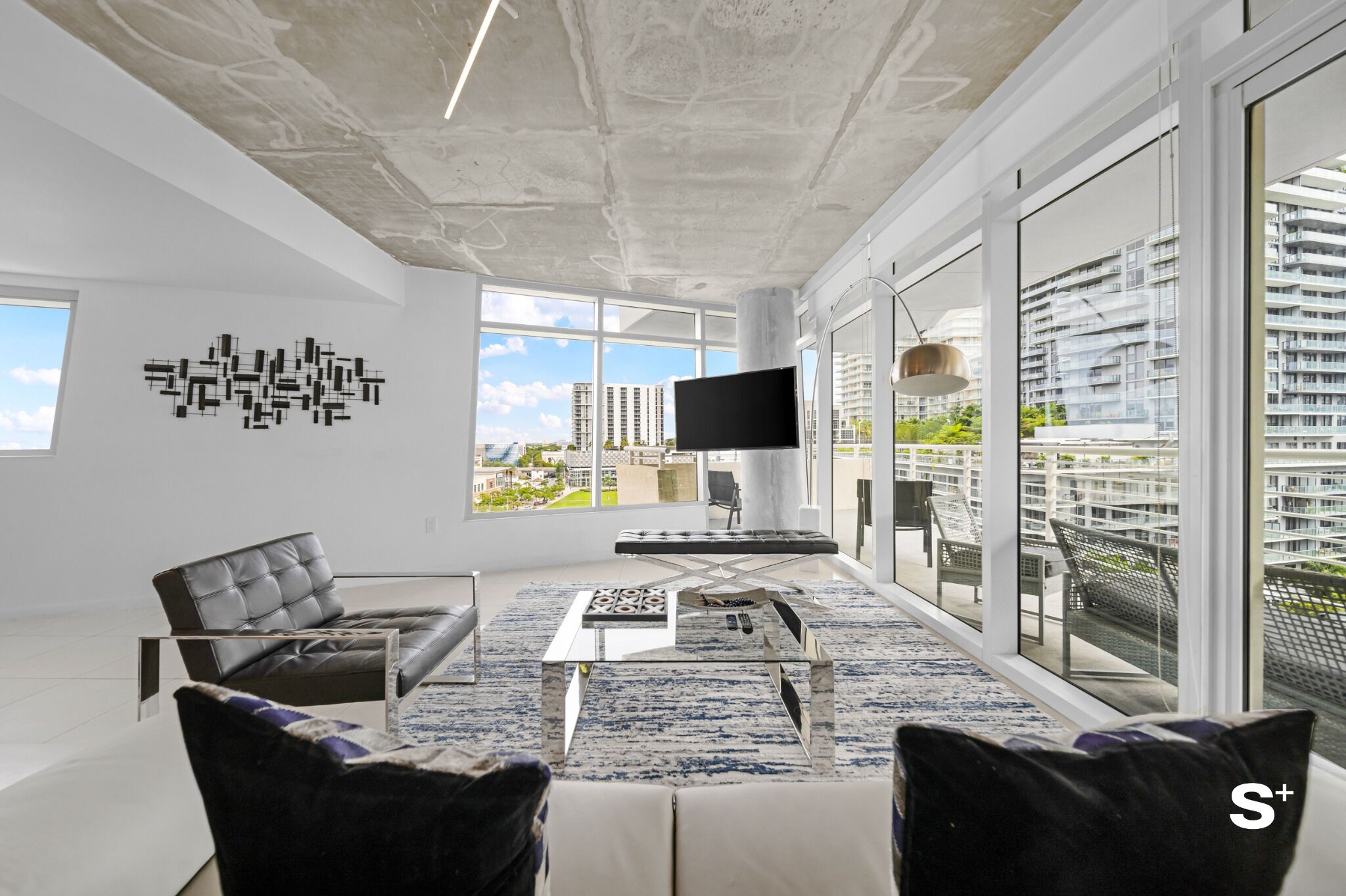 Condo, balcon, vue sur la ville | Intérieur
