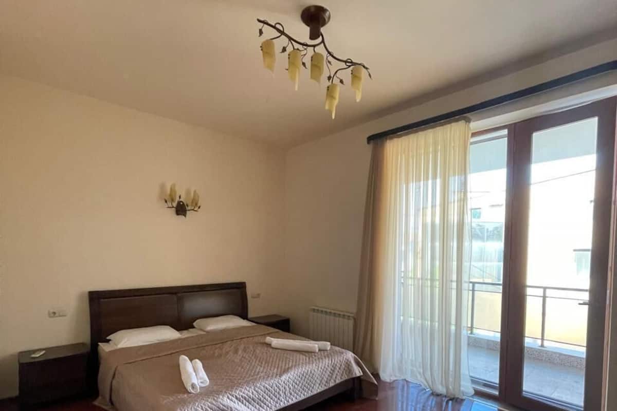 Deluxe Double Room, Balcony, City View | Free WiFi