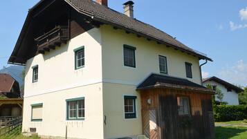 Esterni