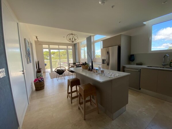 Interior - Step into paradise with this stunning beachside condo in Panama pacific coast (El Chirú)