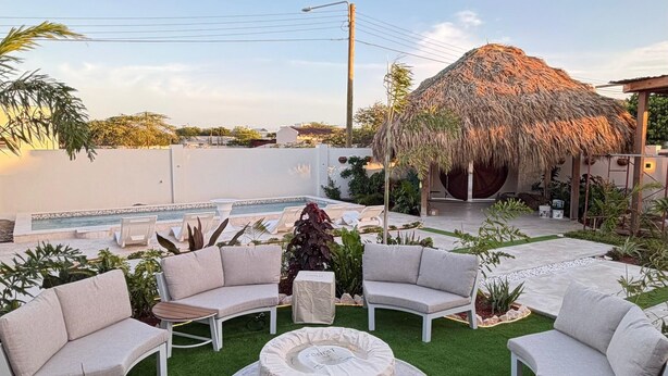 Terrace/patio - Boutique Studio | King Bed & Pool | Unit 2 | Aluna (Savaneta)