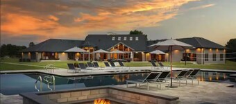 Mattaccino - New Jersey - Estate w/ Pool & Spa