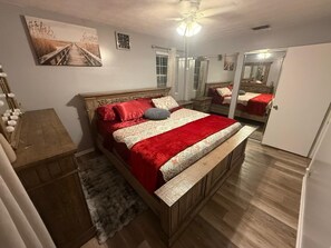 2 Schlafzimmer, Bügeleisen/Bügelbrett, WLAN