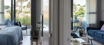 Liner Apartment 7