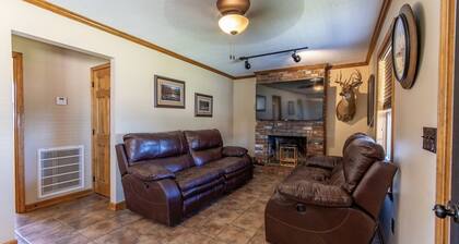 Outdoorsman's Retreat on Reelfoot Lake