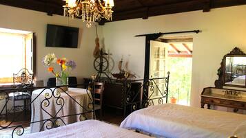 6 chambres, Wi-Fi gratuit, draps fournis