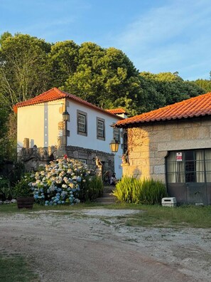 Exterior - Vrbo Property (Vade (São Tomé))