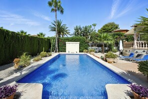 Pool - Vrbo Property (Costa Nova)