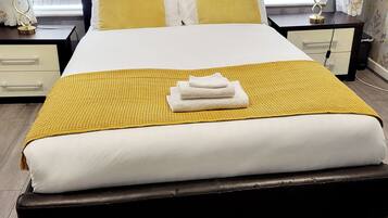 2 Schlafzimmer, Bügeleisen/Bügelbrett, WLAN, Bettwäsche