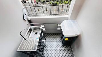 Room, 1 Bedroom, Smoking | Interior