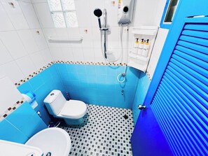 Kamer, 1 slaapkamer, roken | Badkamer