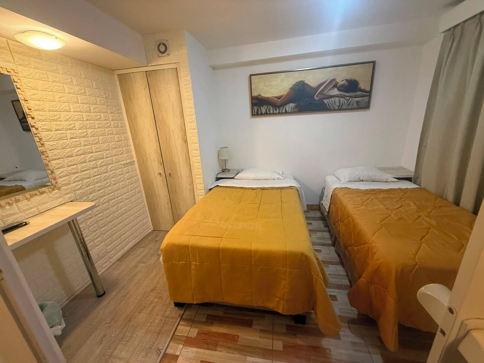 Classic Quadruple Room