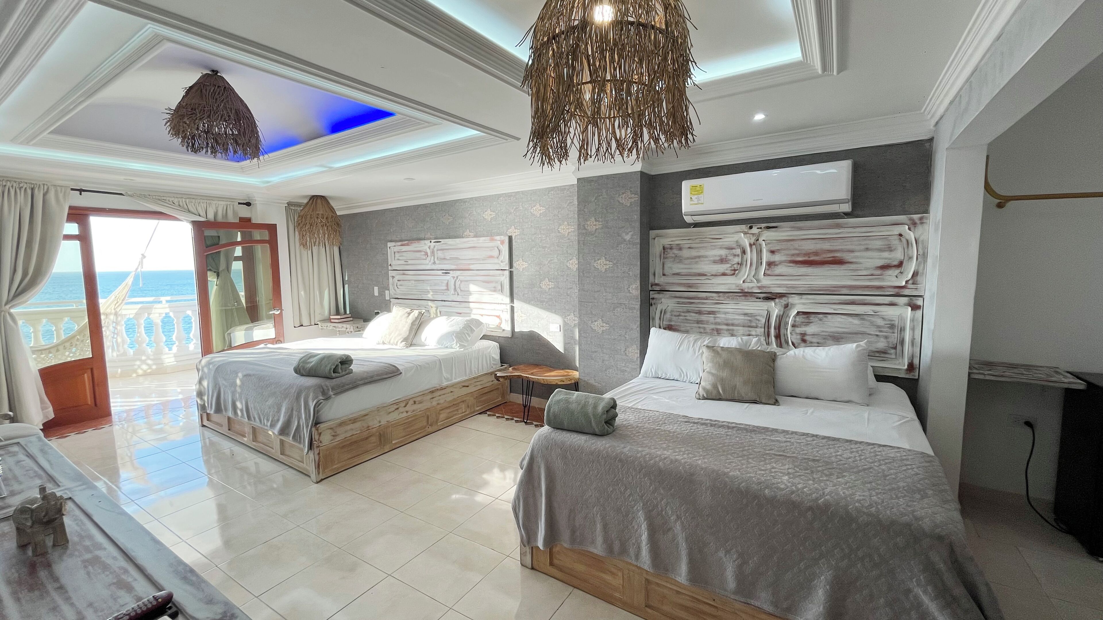 Superior Double Room, Sea View | WiFi (free)