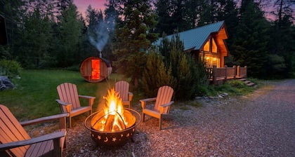 West Glacier Cabin | Sauna, Fire Pit, Sleeps 6