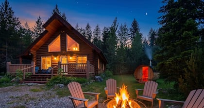 West Glacier Cabin | Sauna, Fire Pit, Sleeps 6