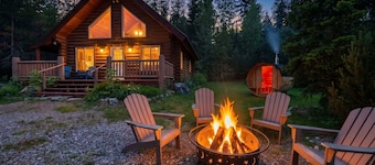 West Glacier Cabin | Sauna, Fire Pit, Sleeps 6