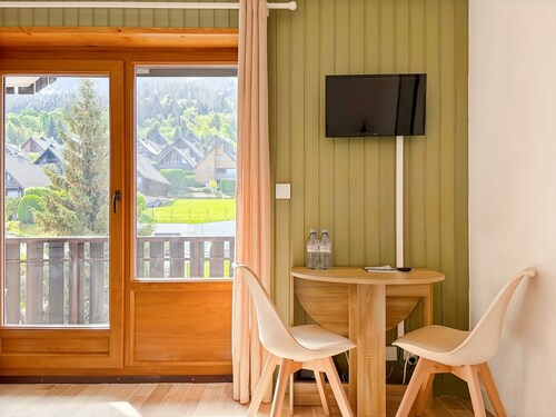 Cozy apartment at the foot of the slopes with a balcony