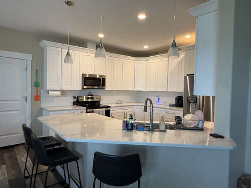 Family Oasis / Cul-de-Sac Comfort & Boat Parking. 5 minutes from boat launch