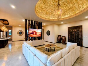Smart TV - Casa Marhaba at Laguna Shores Resort with beach access (Puerto Peñasco)