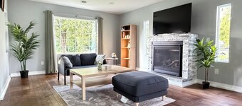 Luxury Family /StayNear Mystic Lake/Canterbury