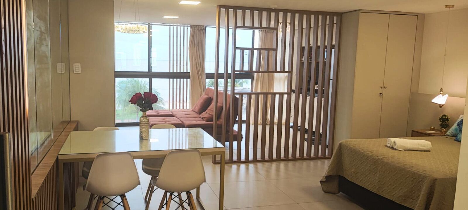Estúdio luxo, 1 cama Queen e sofá-cama, para não fumantes, vista para a praia | Wi-Fi de cortesia