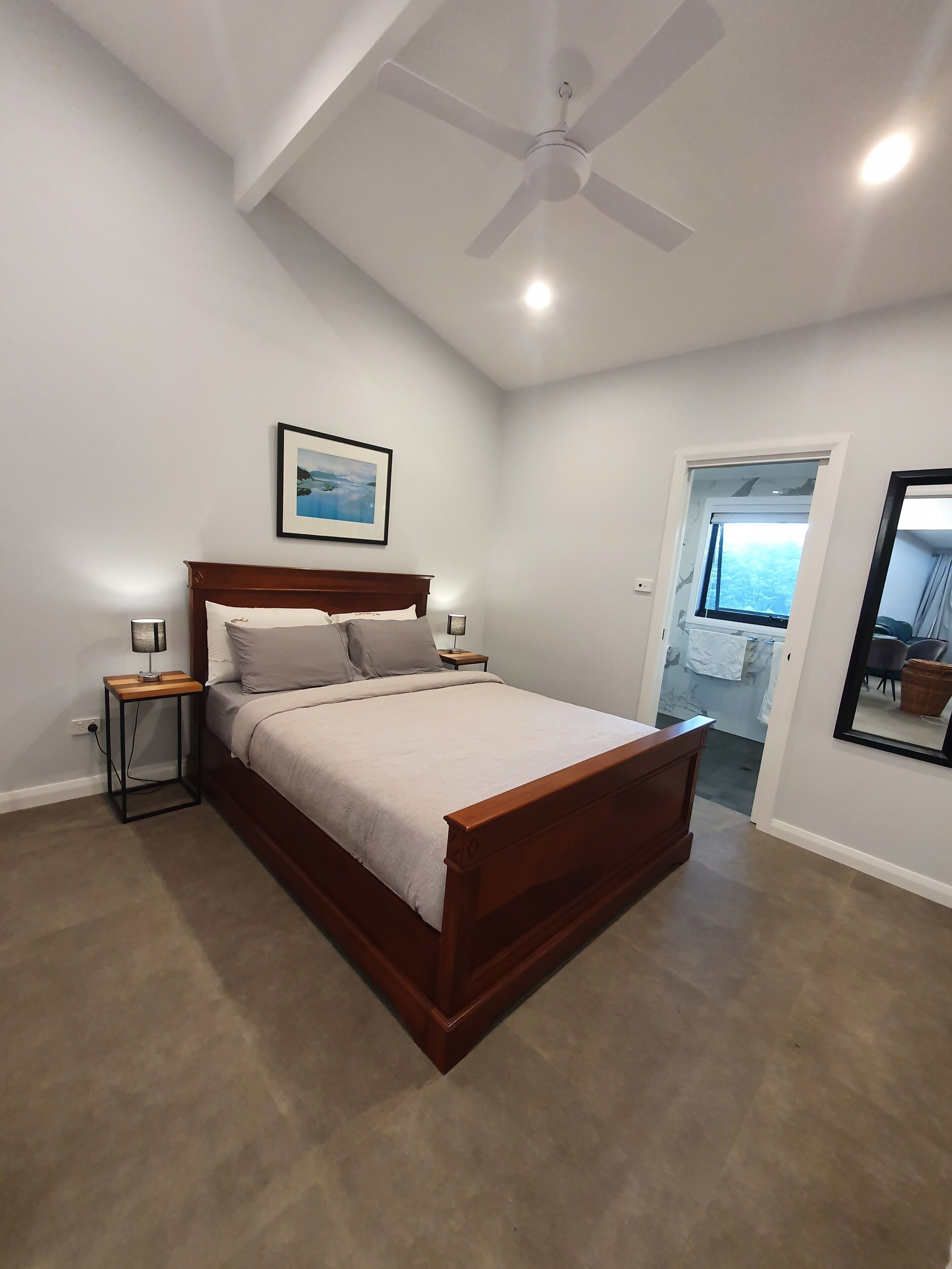 1 bedroom, iron/ironing board, internet, bed sheets