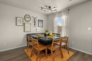 Dining - Bentonville's Ultimate Basecamp with Private Hot Tub, Firepit and Game room! (Bentonville)