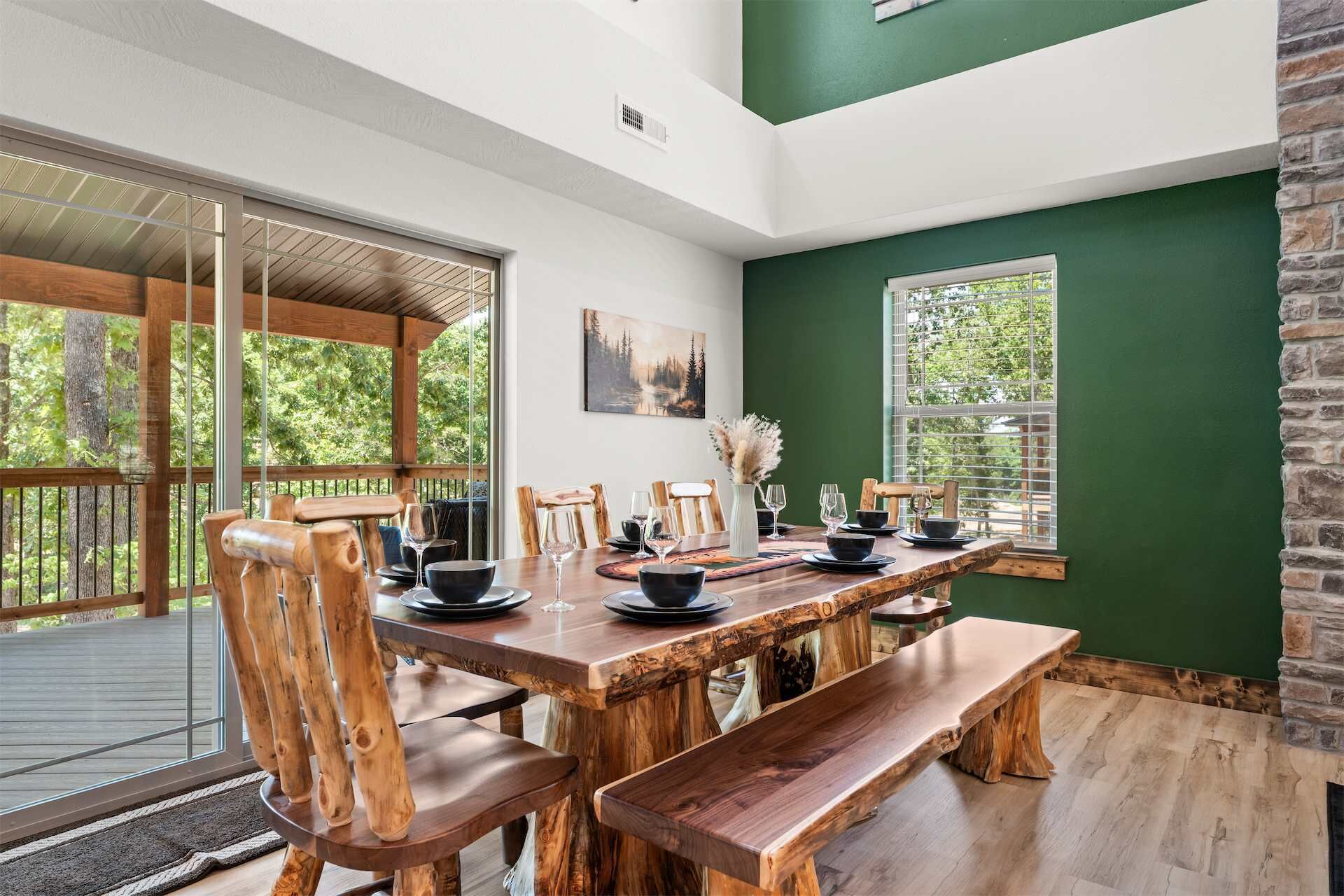 Cabin, Multiple Beds, Mountain View (207 Meadow Song Way) | Dining