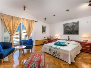 2 Schlafzimmer